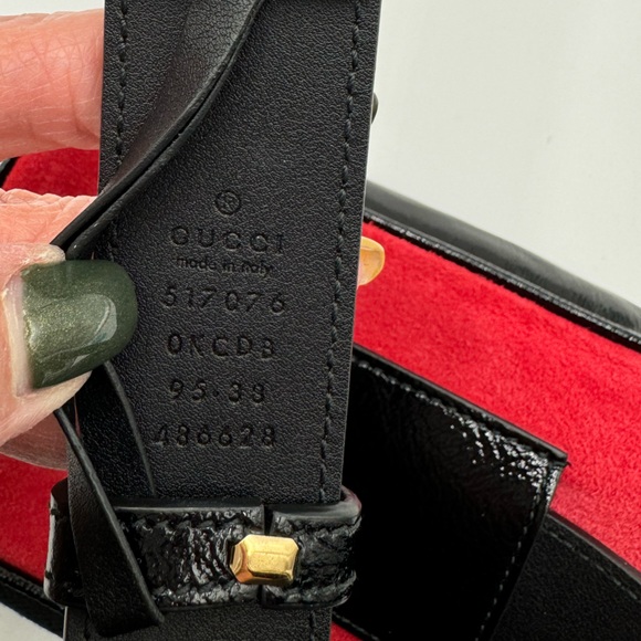 Gucci - Authentic - Red /Black BumBag / Sling / Belt bag - Like New - Picture 10 of 14